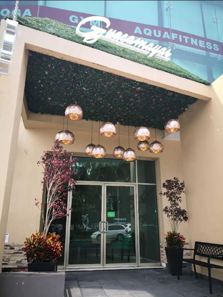 Maria Isabel Colima Hotel Exterior foto