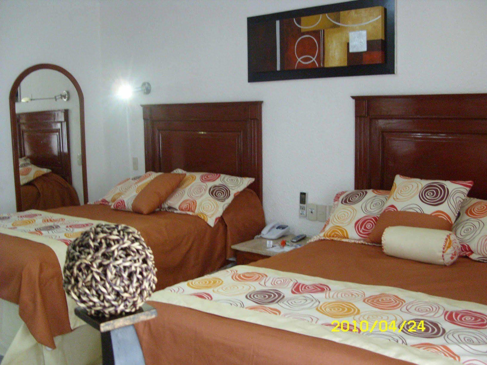 Maria Isabel Colima Hotel Exterior foto
